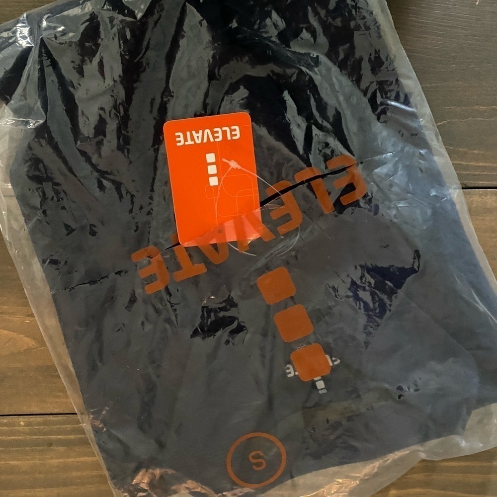 Elevate polo - Picture 3 of 4